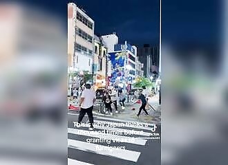 Massive brawl of foreigners in Nagoya's lively district (Japan)