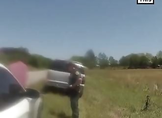 Floride : un policier cache de la drogue dans les véhicules d’automobilistes innocents