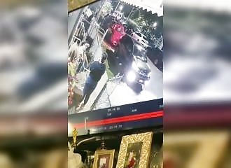  Un cache cache avec la police se termine mal pour un suspect