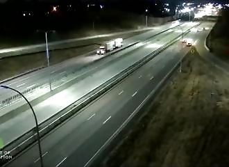 Victime d’une panne de moteur, un avion se pose en urgence sur une autoroute (Minnesota)