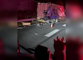 An incredible and terrible accident scene was filmed by a user (Warning - shocking)
