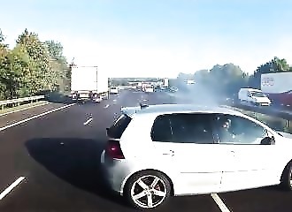 D’où toute l’importance de rouler avec de bons freins...
