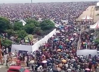 5 personnes meurent et 230 sont évacuées en raison de la foule lors d'un spectacle aéronautique en Inde