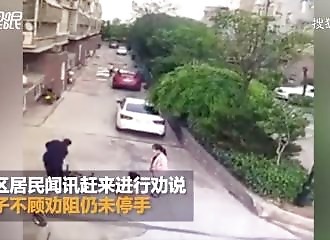 Innocent, un enfant en vélo se fait tabasser par un homme qui croit qu’il a renversé sa femme (Chine)