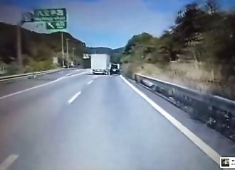 Did this truck driver deliberately hit a car?