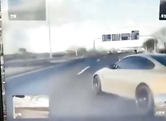 Le conducteur d’un BWM frôle le drame