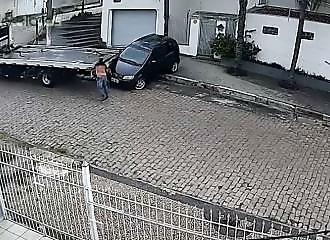 A very bad morning for a convenience store