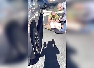 Une femme de 62 ans se fait agresser par un policier en congé