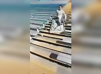 Une cascade se termine de la plus horrible des manières !