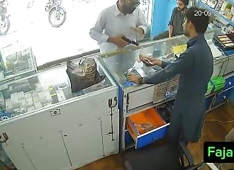 A robber puts his gun away too soon and is overpowered