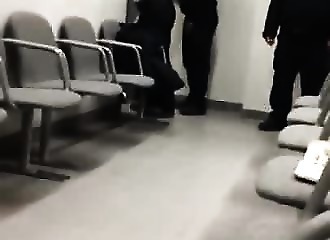 Canada : il se dispute avec des policiers et finit avec une balle dans la tête