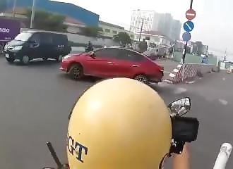 Course poursuite à haute vitesse au Vietnam