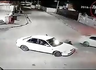 Un maire d’une ville israélienne manque de se faire abattre en pleine rue