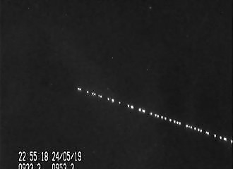 Space X met sur orbite une constellation de 60 satellites