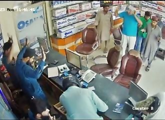 Robbery goes wrong for two armed thugs (Warning - shocking)