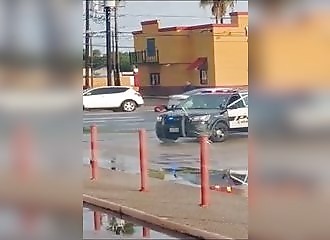 Le travail de la police américaine : tirer sans réfléchir !