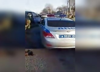 Les brutales arrestations de deux policiers corrompus (Russie)