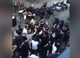 Violents affrontements en supporters lyonnais et des policiers espagnols