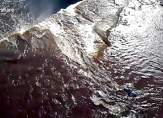 Un kayakiste réussit une chute du haut d’une cascade de 23 mètres (Canada)