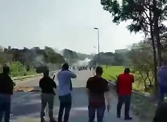 Compilation de vidéos sur la situation chaotique en Afrique du sud