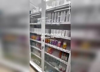 San Francisco: Target stores lock their product behind security glass