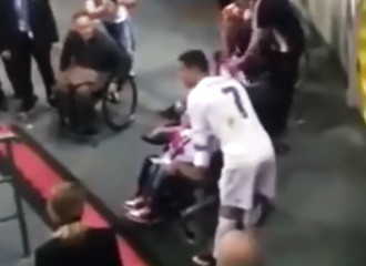 En plus d’être un excellent joueur, Cristiano Ronaldo est également un homme généreux
