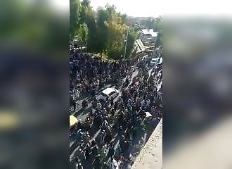 Les Afghans fêtent l'arrivée des talibans au pouvoir