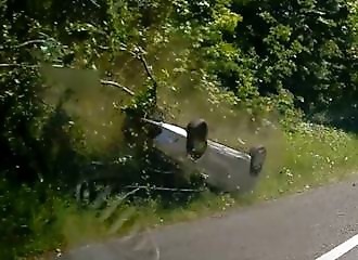 Motorist loses consciousness and flies off when he hits an embankment