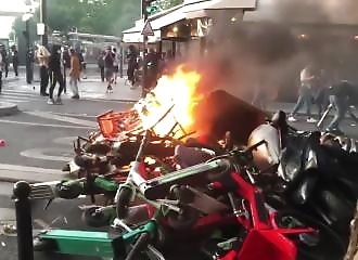 Une manifestation en soutien à Adama Traoré vire à l’émeute à Paris 