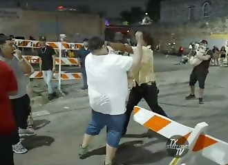 Il se met KO tout seul et se fait voler à Austin