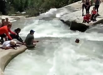 Pris au piège au bord de chutes d’eau, un homme est sauvé de justesse (Californie)