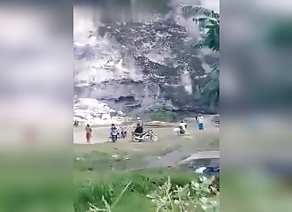 Plusieurs morts lors d’un glissement de terrain en Indonésie