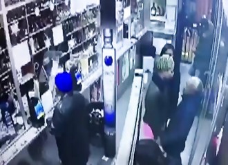 Agression sauvage d’une vieille dame