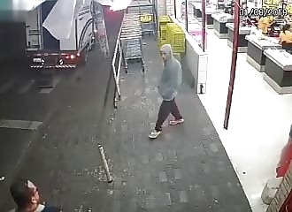 Brésil : un braqueur se fait abattre par l’agent de sécurité d’un supermarché